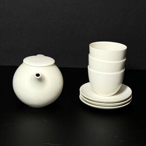 KINTO PEBBLE TEAPOT + TEACUPS/SAUCERS